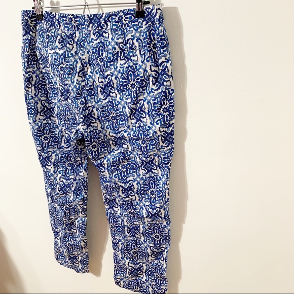 Milly for Designnation Cotton Floral Geometric Paisley Design Cropped Pants 💙🤍 - Picture 5 of 13